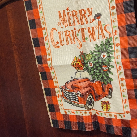 Merry Christmas Table Runner 13 X 72 Linen Red Buffalo Check Vintage Truck NWT - Picture 2 of 3